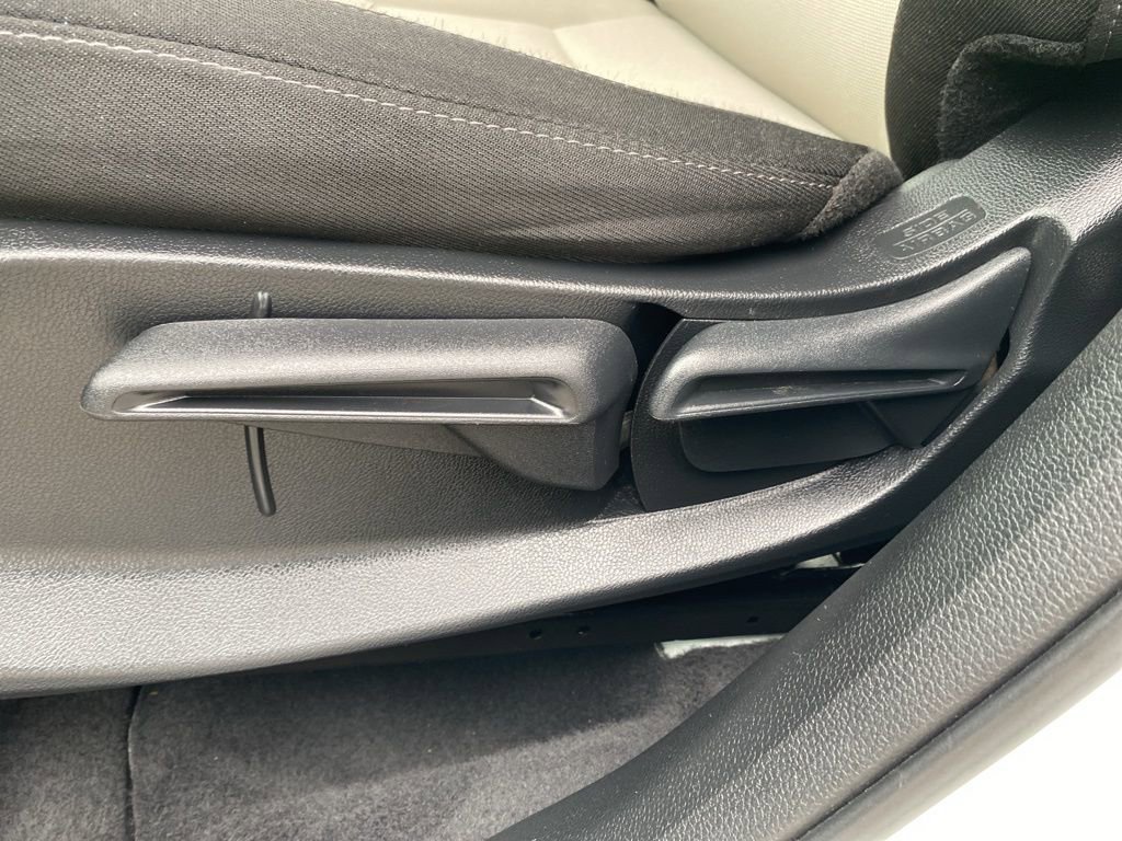 Used 2023 Honda CR-V LX image 23