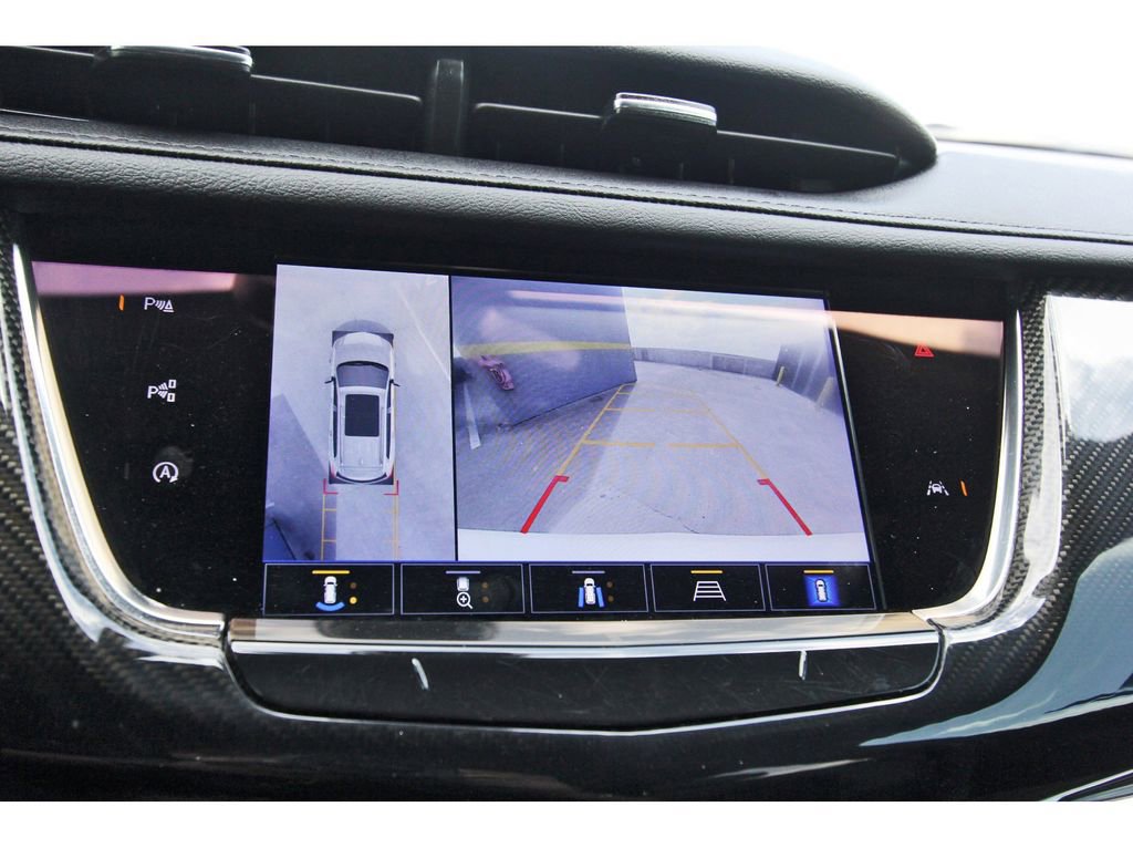 Certified 2023 Cadillac XT6 Sport w/ Technology Package image 23