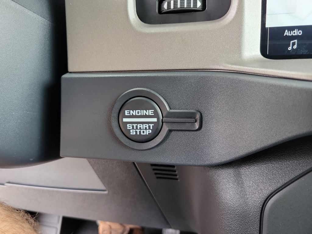 New 2026 Ford Bronco Outer Banks w/ Sasquatch Package AWD/4WD image 29