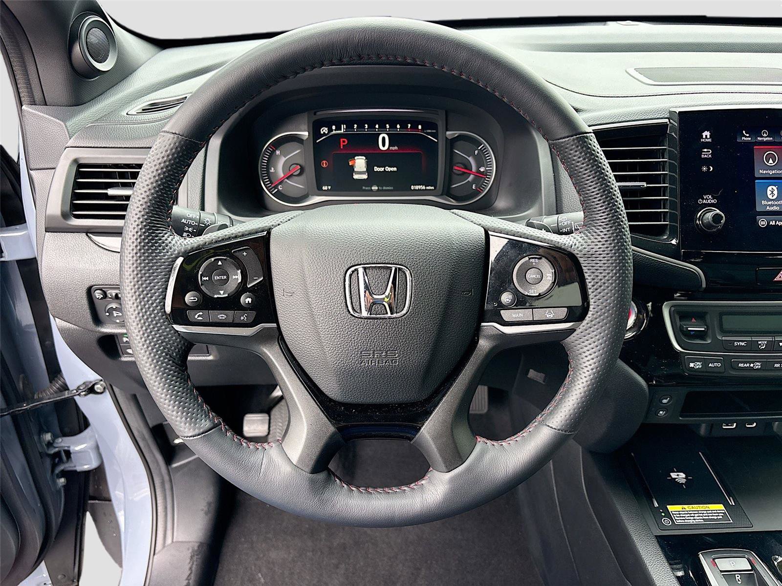 Certified 2025 Honda Passport Black Edition image 13