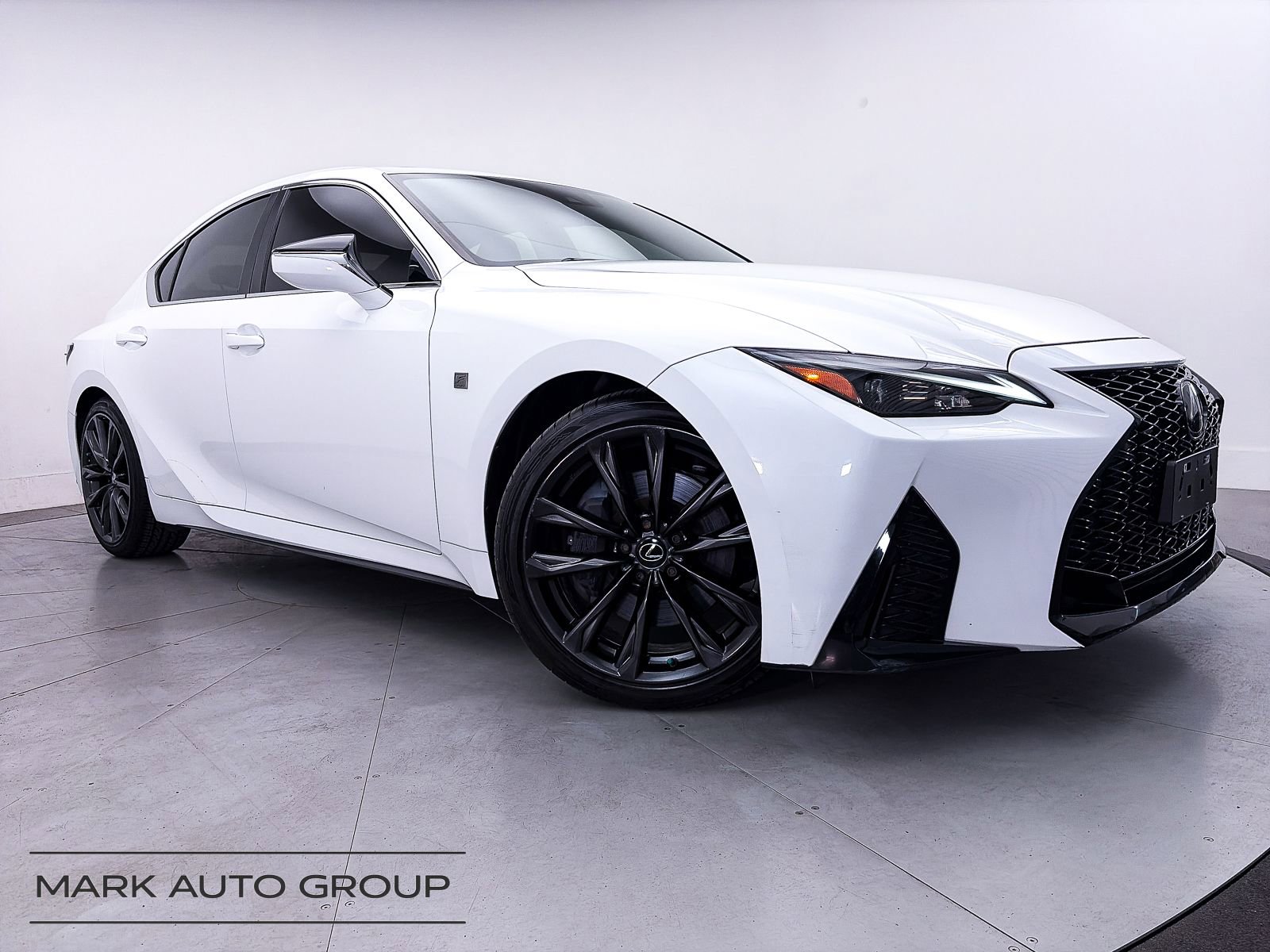 Used 2024 Lexus IS 350 F Sport RWD image 1