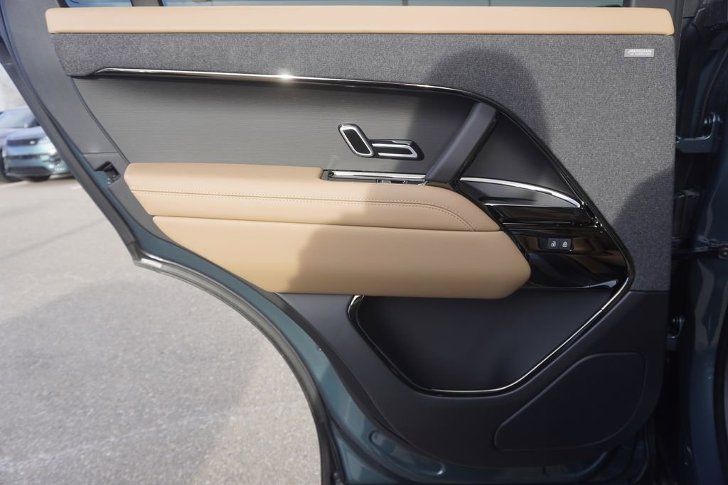 New 2026 Land Rover Range Rover Sport SE image 28