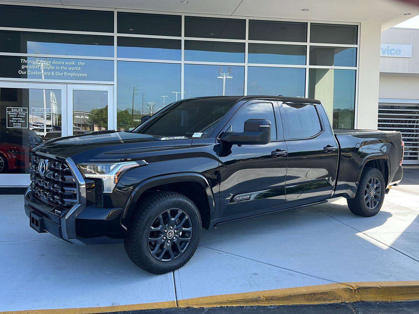 Used 2022 Toyota Tundra Platinum w/ Advanced Package