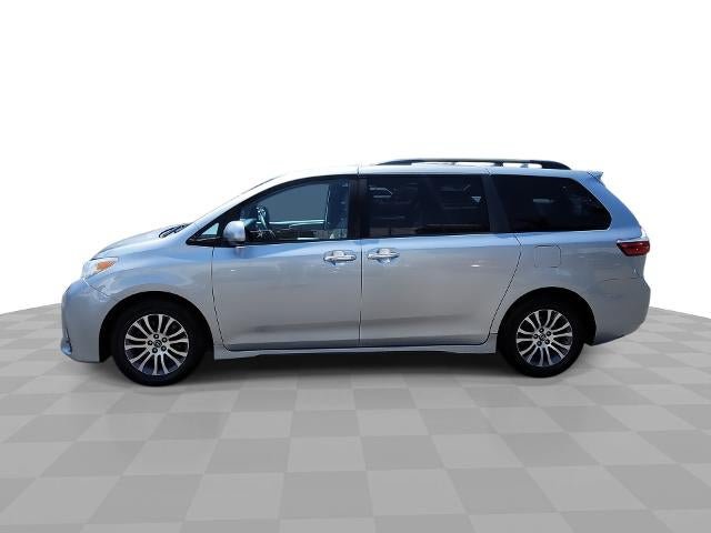 Used 2019 Toyota Sienna XLE