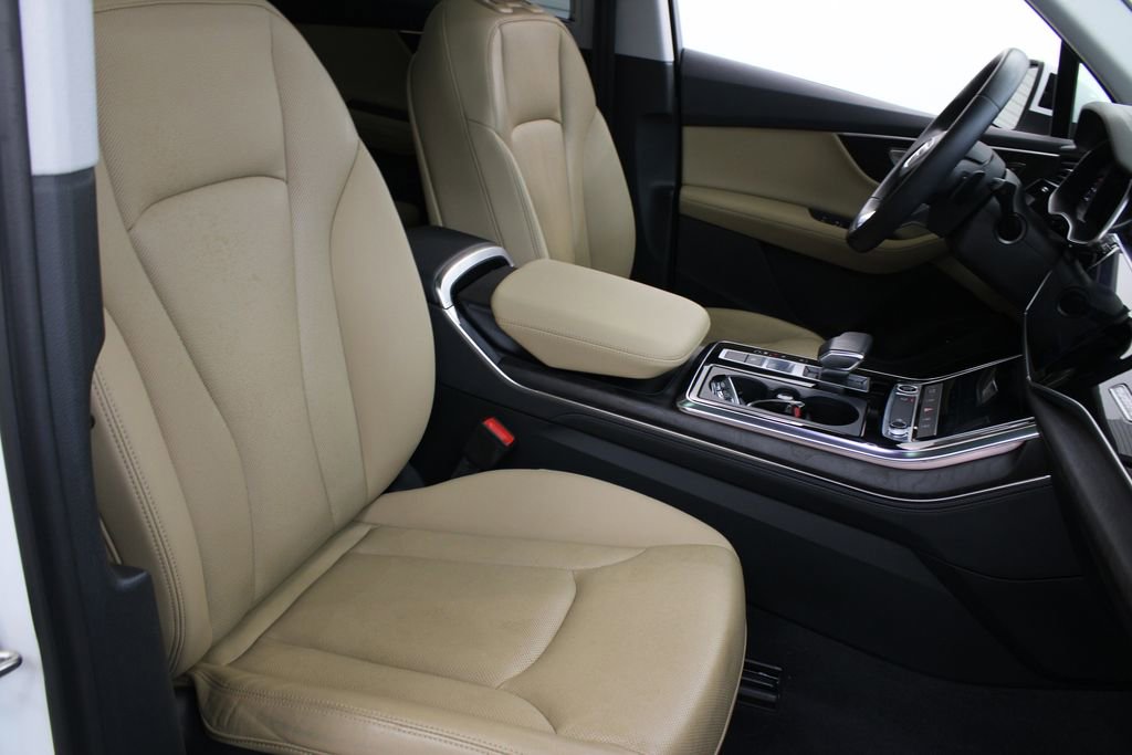 Used 2023 Audi Q7 2.0T Premium Plus w/ Premium Plus Package image 26