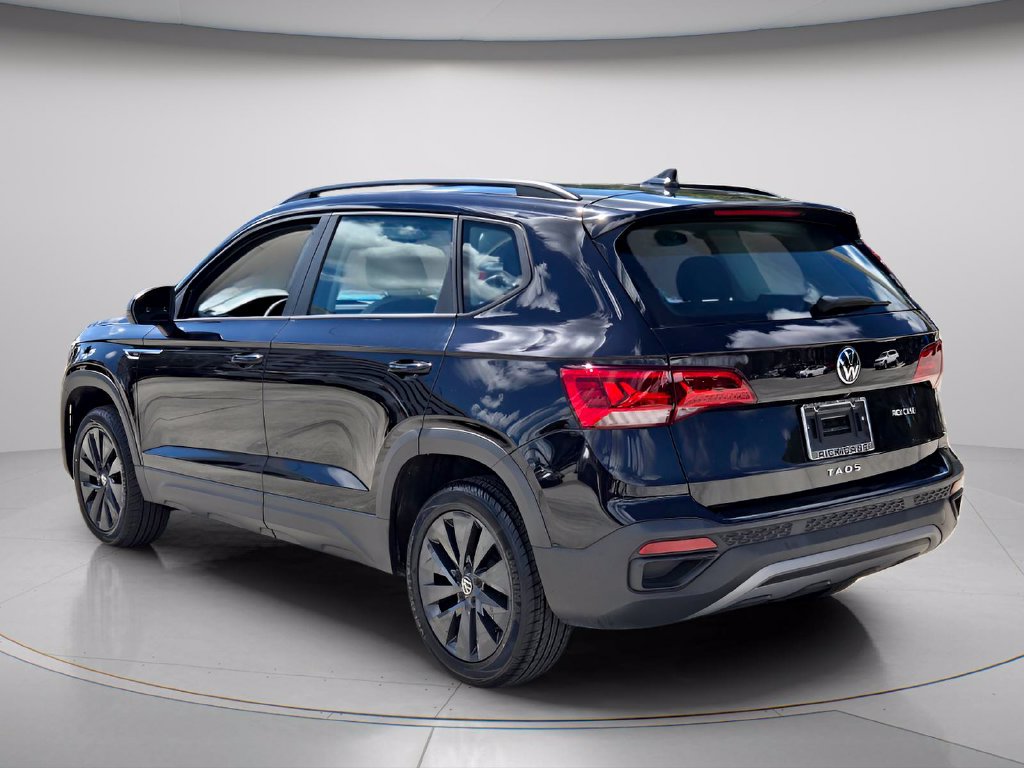 Certified 2023 Volkswagen Taos S FWD image 4