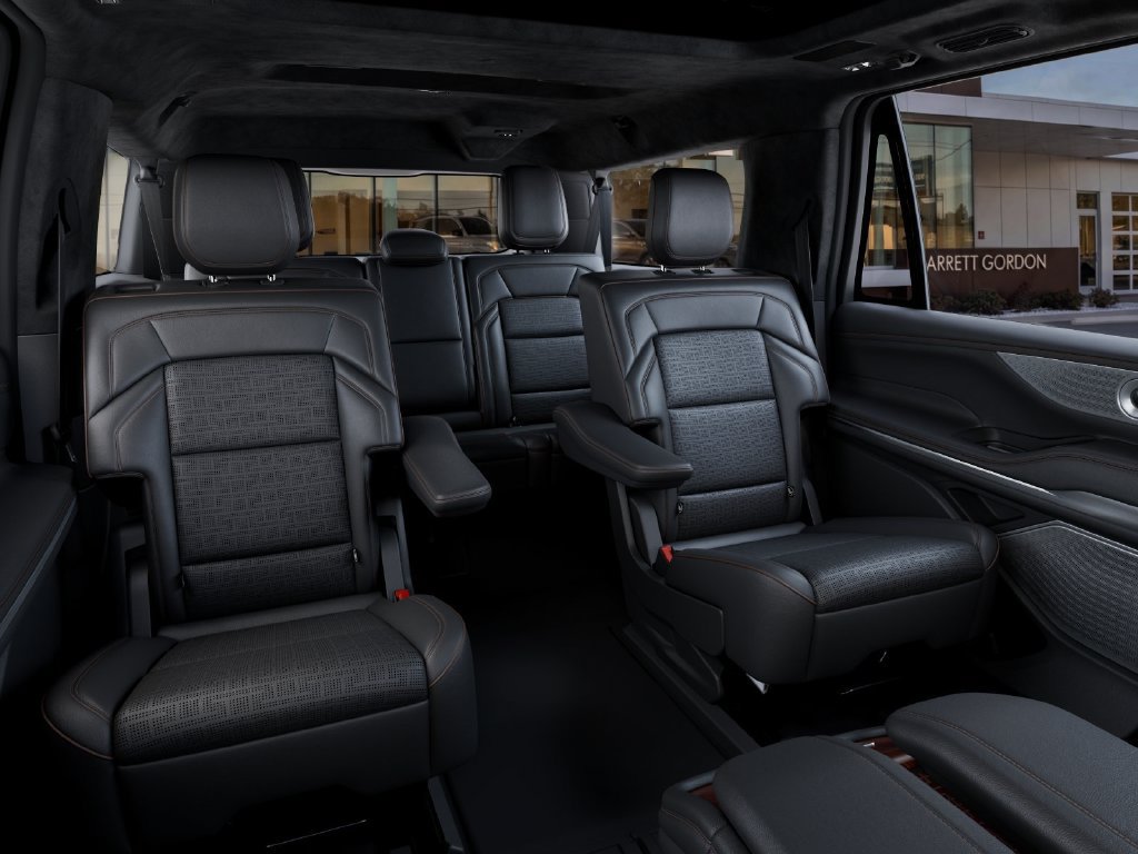 New 2027 Lincoln Navigator L Black Label AWD/4WD image 11