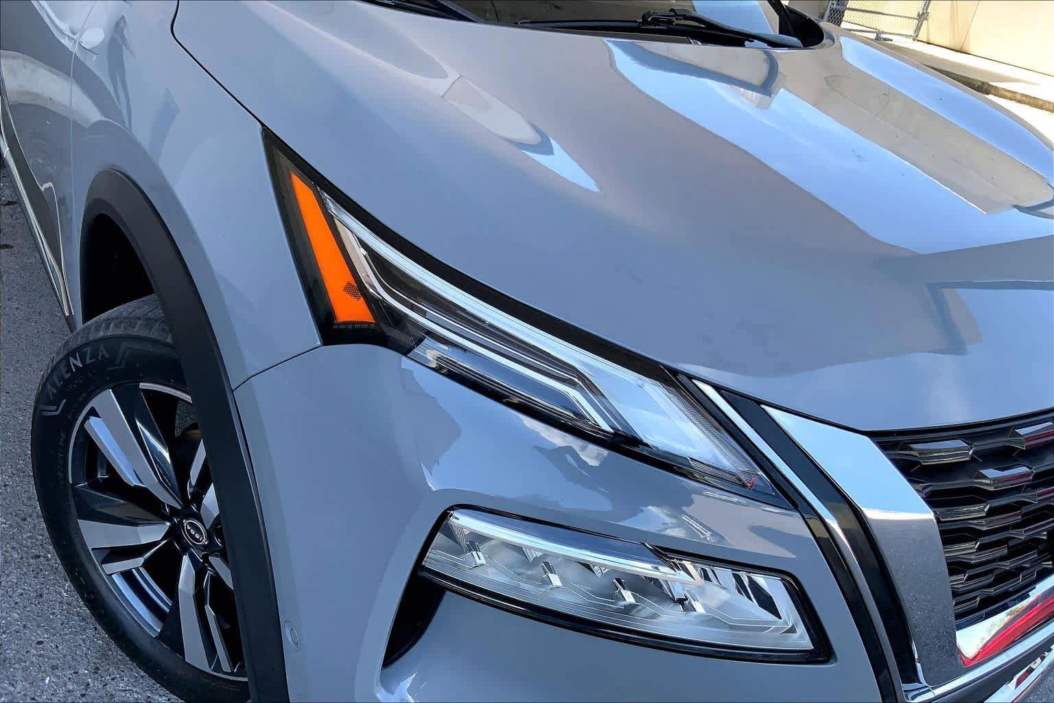Used 2023 Nissan Rogue SV AWD/4WD image 28