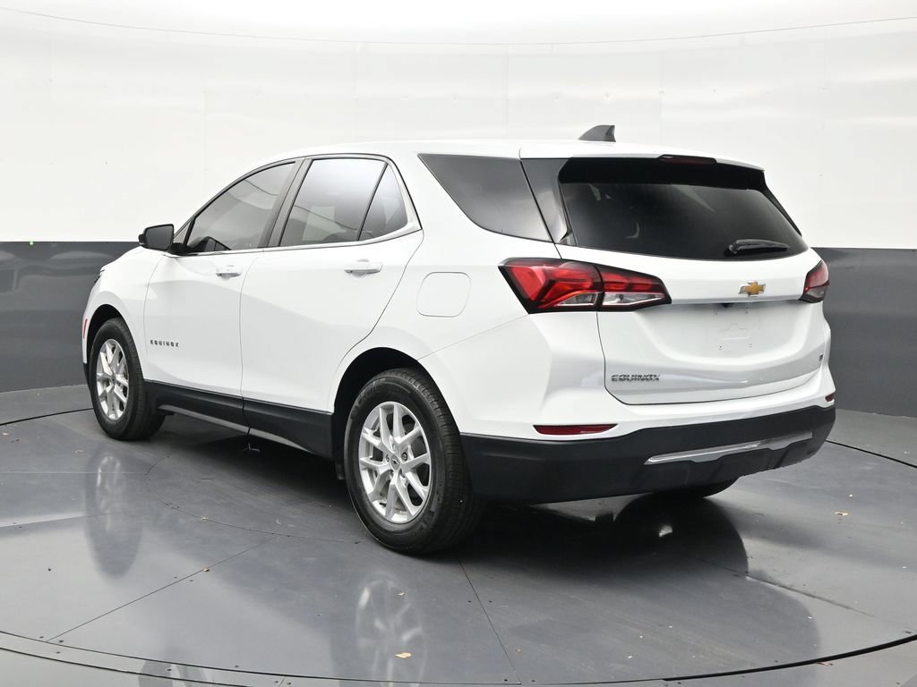 Used 2023 Chevrolet Equinox LT FWD image 3