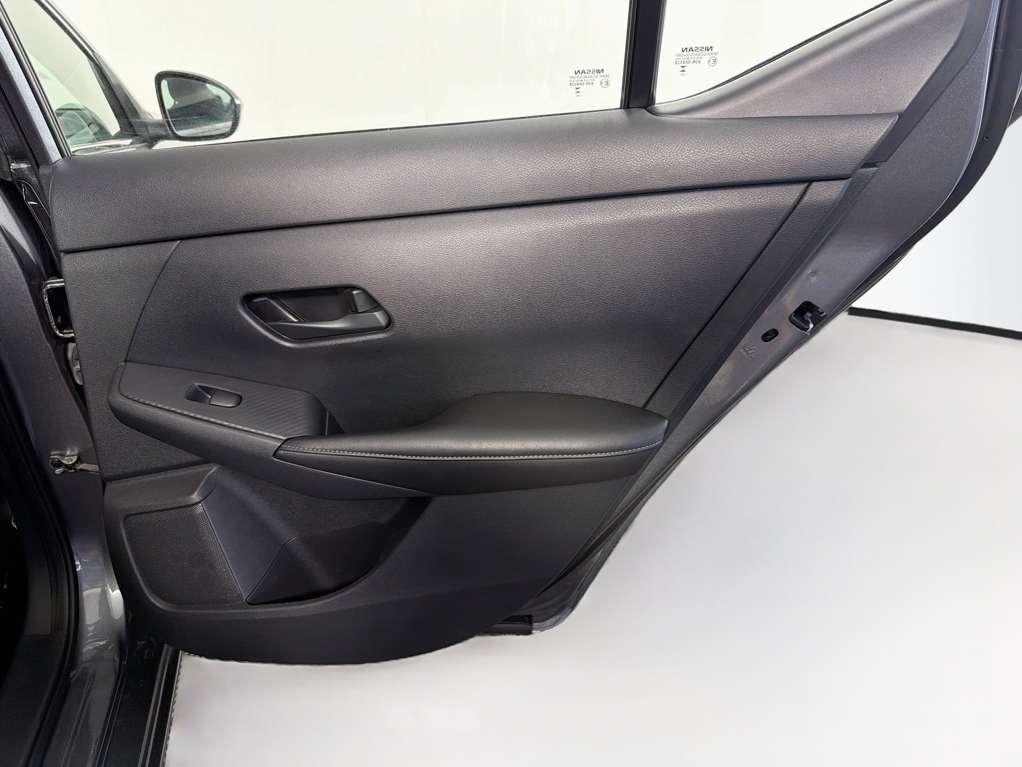 Used 2024 Nissan Sentra S FWD image 27