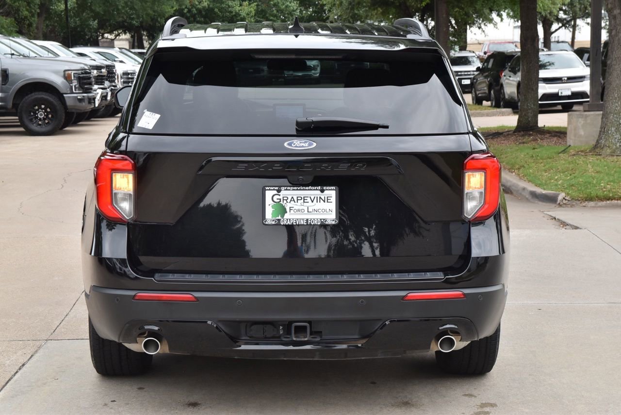 Certified 2023 Ford Explorer ST-Line w/ Class IV Trailer Tow Package RWD image 9