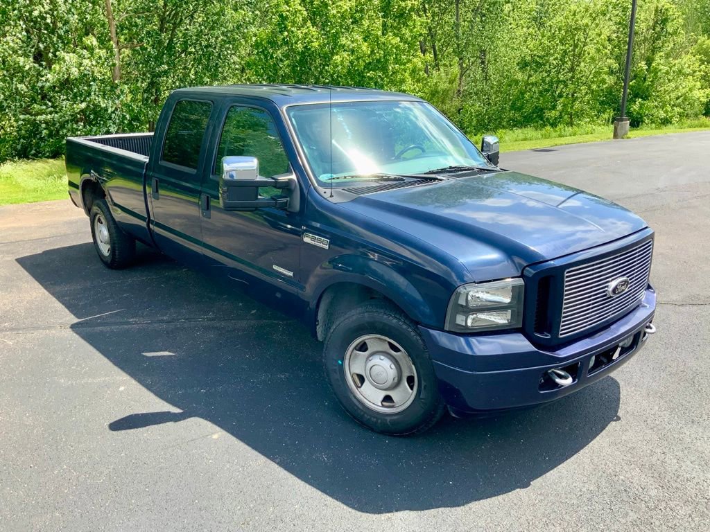 Used 2006 Ford F250 XL RWD image 2