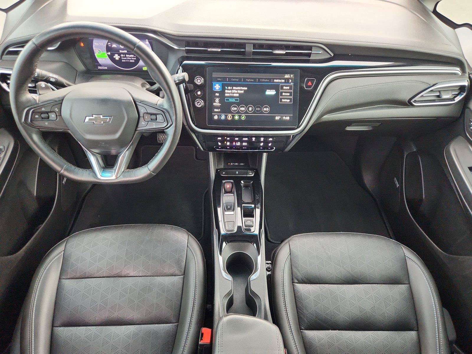Used 2023 Chevrolet Bolt LT w/ Infotainment Package FWD image 19