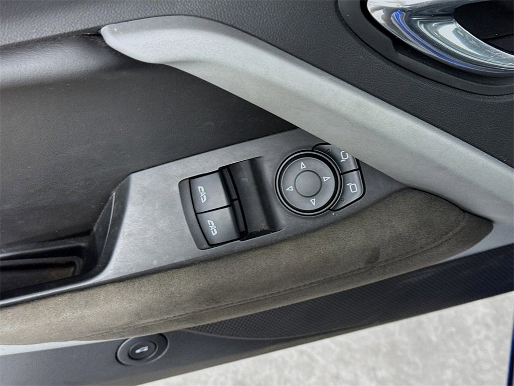 Used 2018 Chevrolet Camaro SS image 18