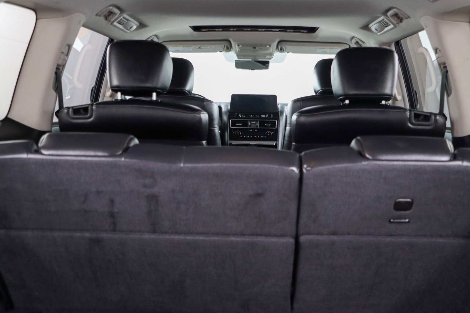 Used 2024 INFINITI QX80 Luxe AWD/4WD image 32