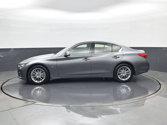 Used 2017 INFINITI Q50 Signature Edition w/ All Weather Package (L93) AWD/4WD image 8