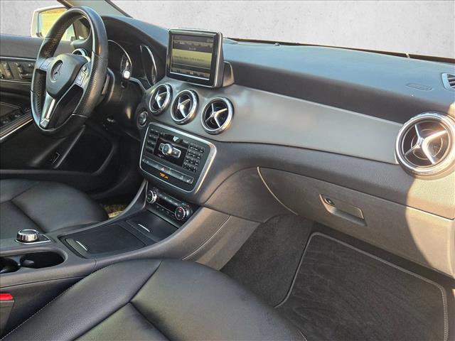 Used 2015 Mercedes-Benz GLA 250 4MATIC image 22