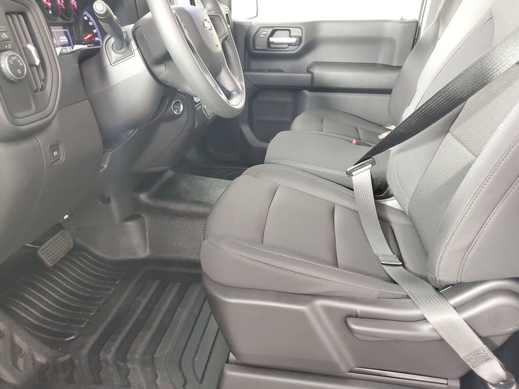 New 2026 Chevrolet Silverado 1500 W/T image 11