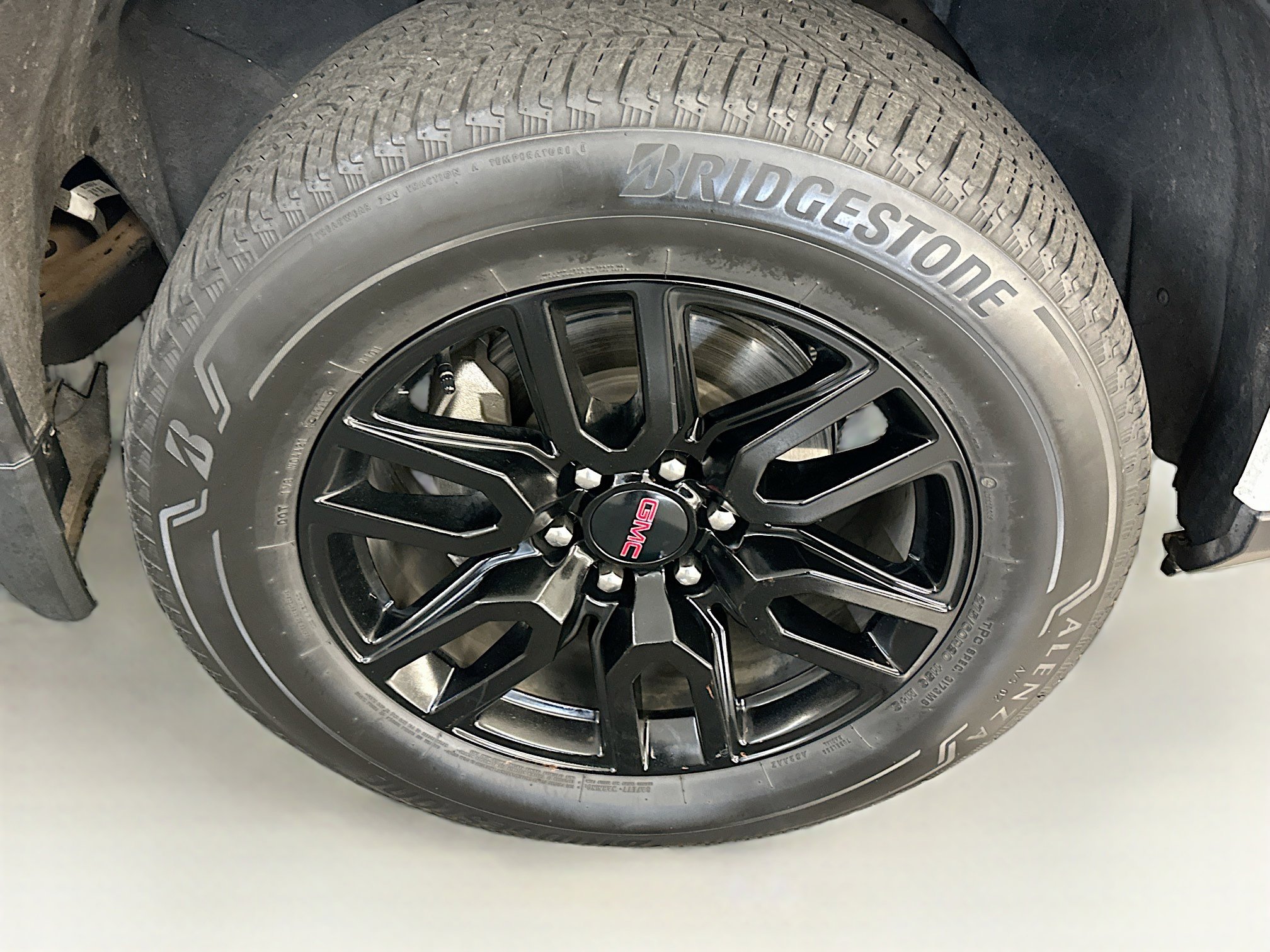 Used 2024 GMC Sierra 1500 Elevation image 11