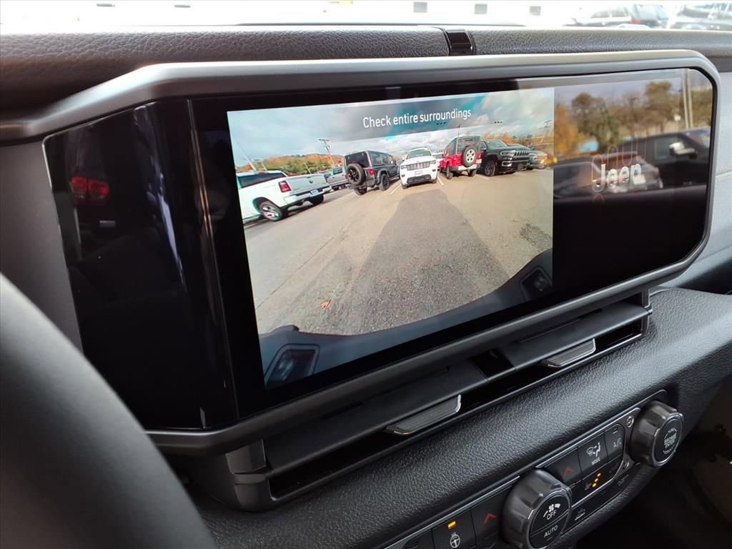 New 2026 Jeep Gladiator Sport image 24