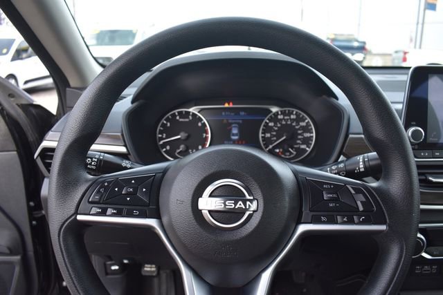 Used 2023 Nissan Altima 2.5 SV image 25