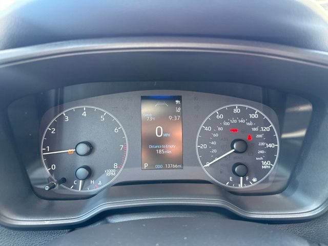 Used 2025 Toyota Corolla LE FWD image 12