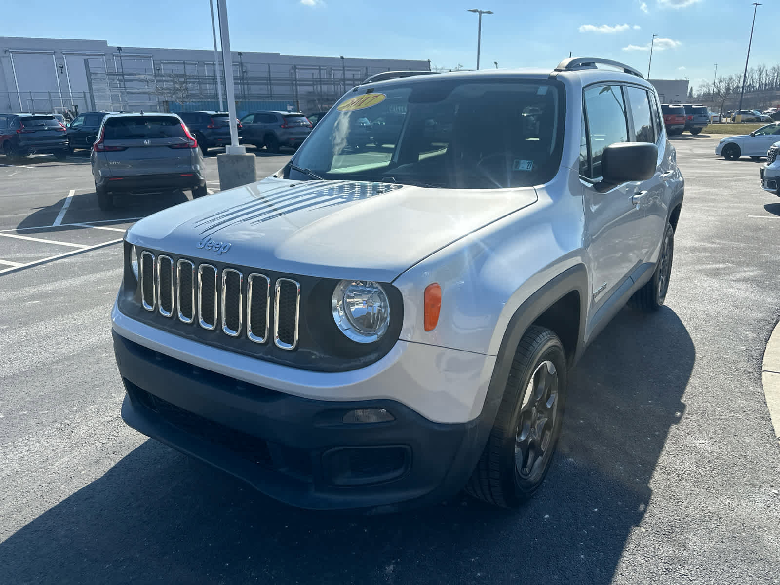 Used 2017 Jeep Renegade Sport w/ Power & Air Group image 4