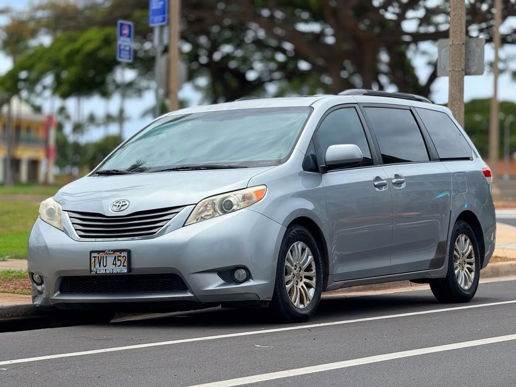 Used 2011 Toyota Sienna XLE