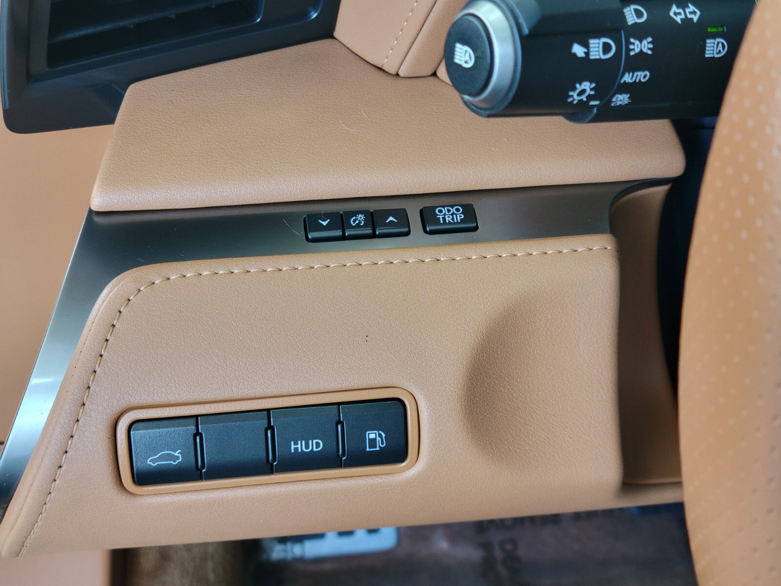 Certified 2024 Lexus LC 500 Convertible image 18