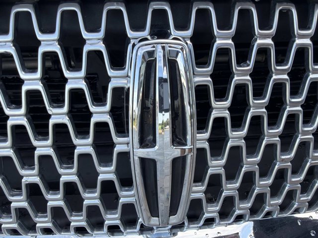 Certified 2019 Lincoln MKZ Premiere FWD image 8