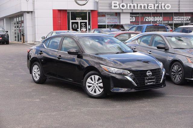 Used 2024 Nissan Sentra S FWD image 2