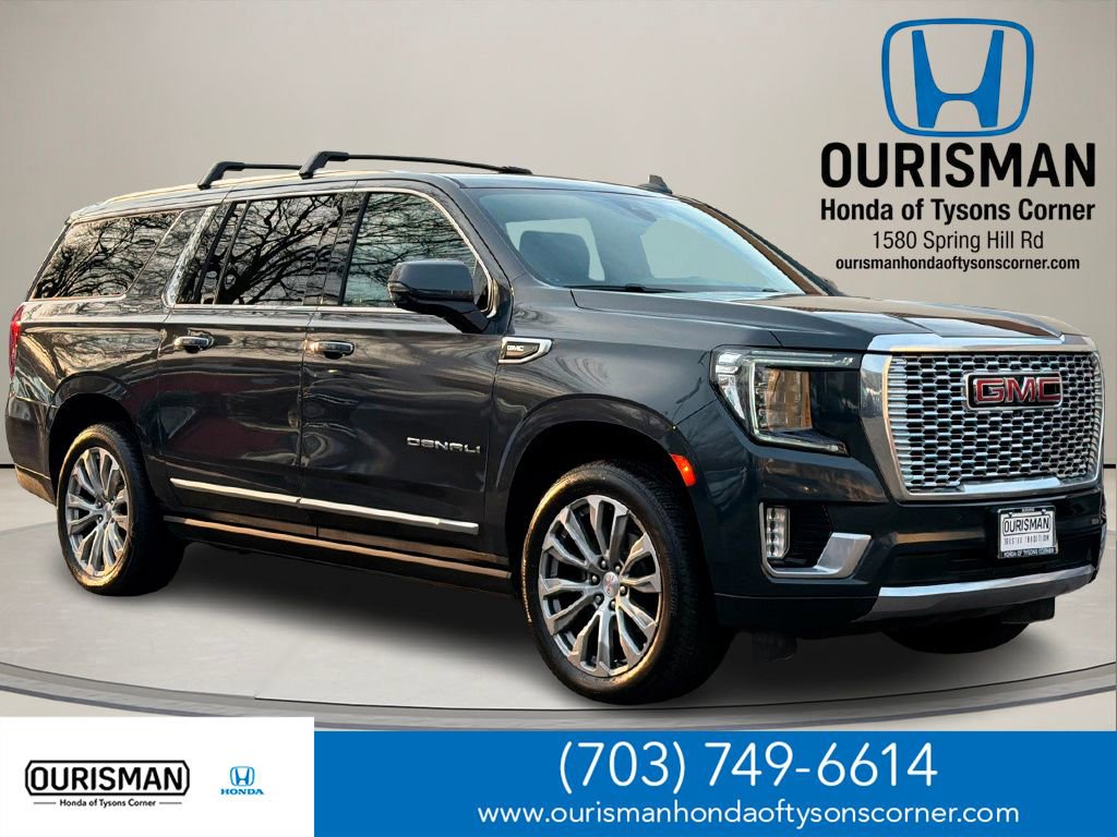 Used 2022 GMC Yukon XL Denali w/ Denali Ultimate Package image 1