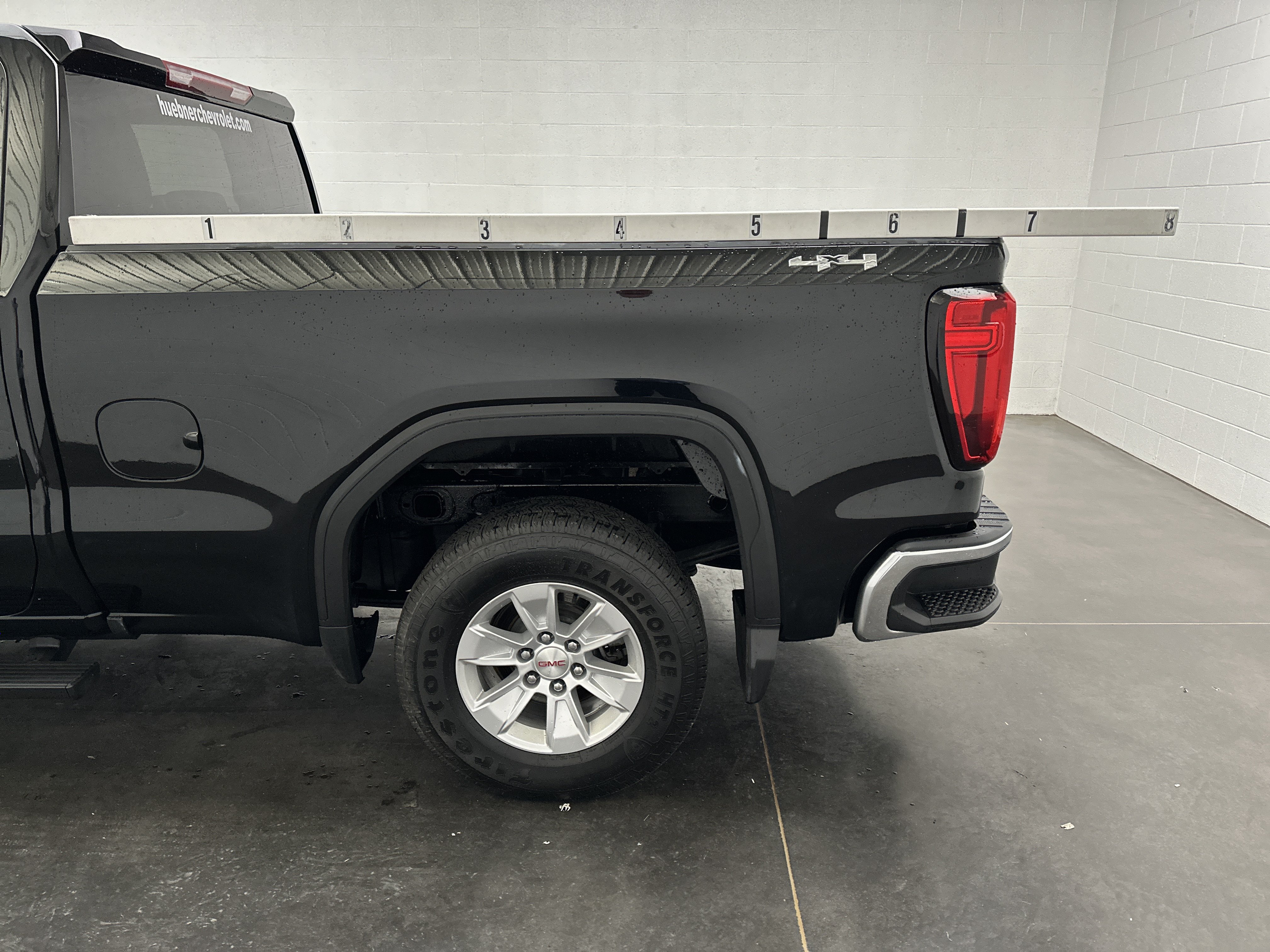 Used 2024 GMC Sierra 1500 Pro w/ Pro Value Package AWD/4WD image 6