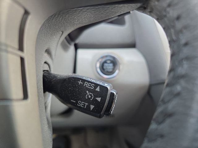Used 2011 Toyota Camry XLE w/ XLE Extra-Value Pkg #2 FWD image 18