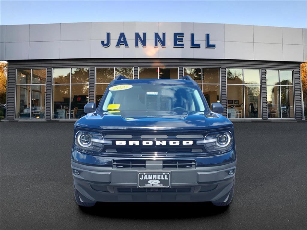 Used 2023 Ford Bronco Sport Outer Banks w/ Tech Package image 2