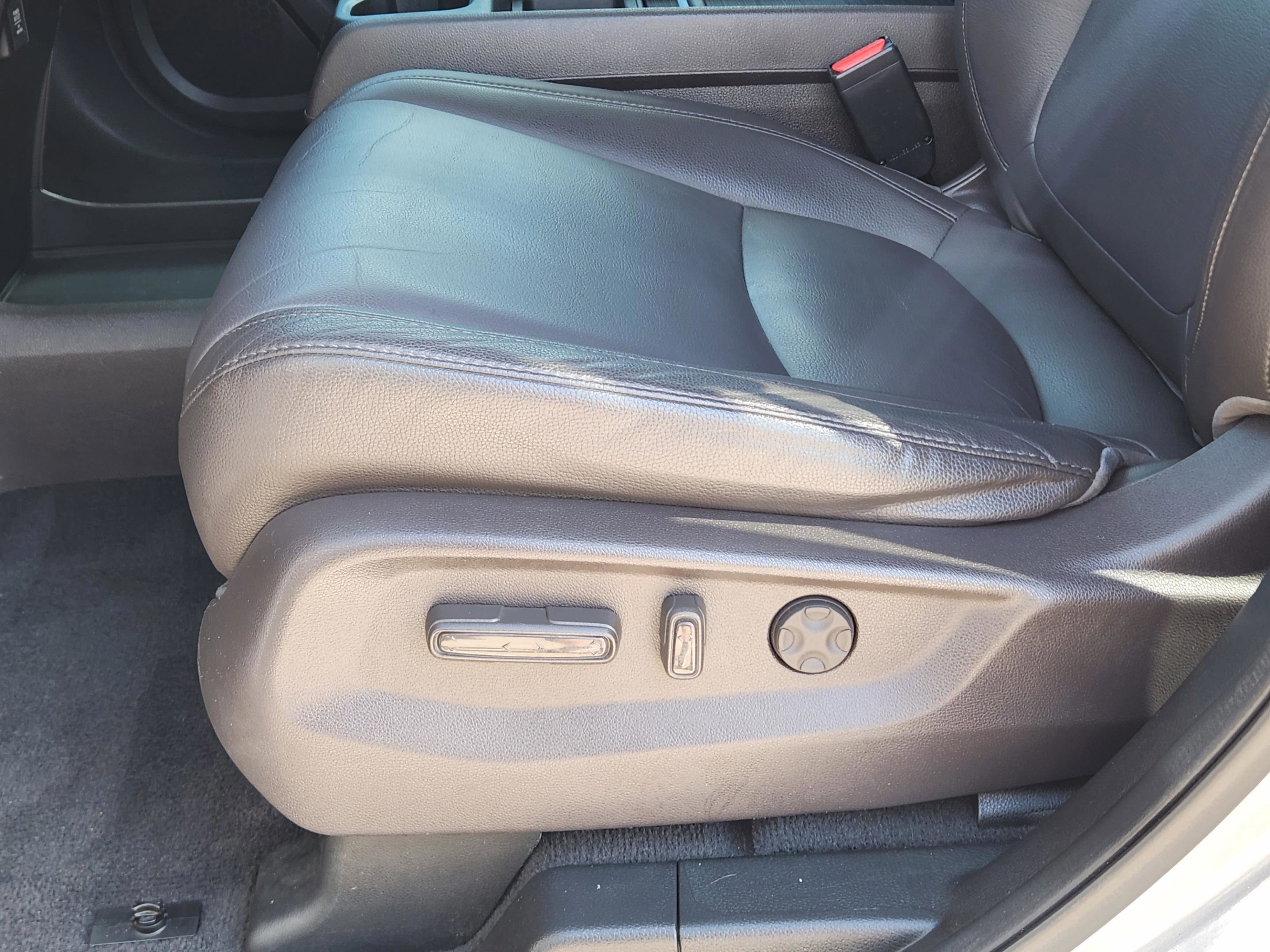 Used 2019 Honda Odyssey EX-L image 29