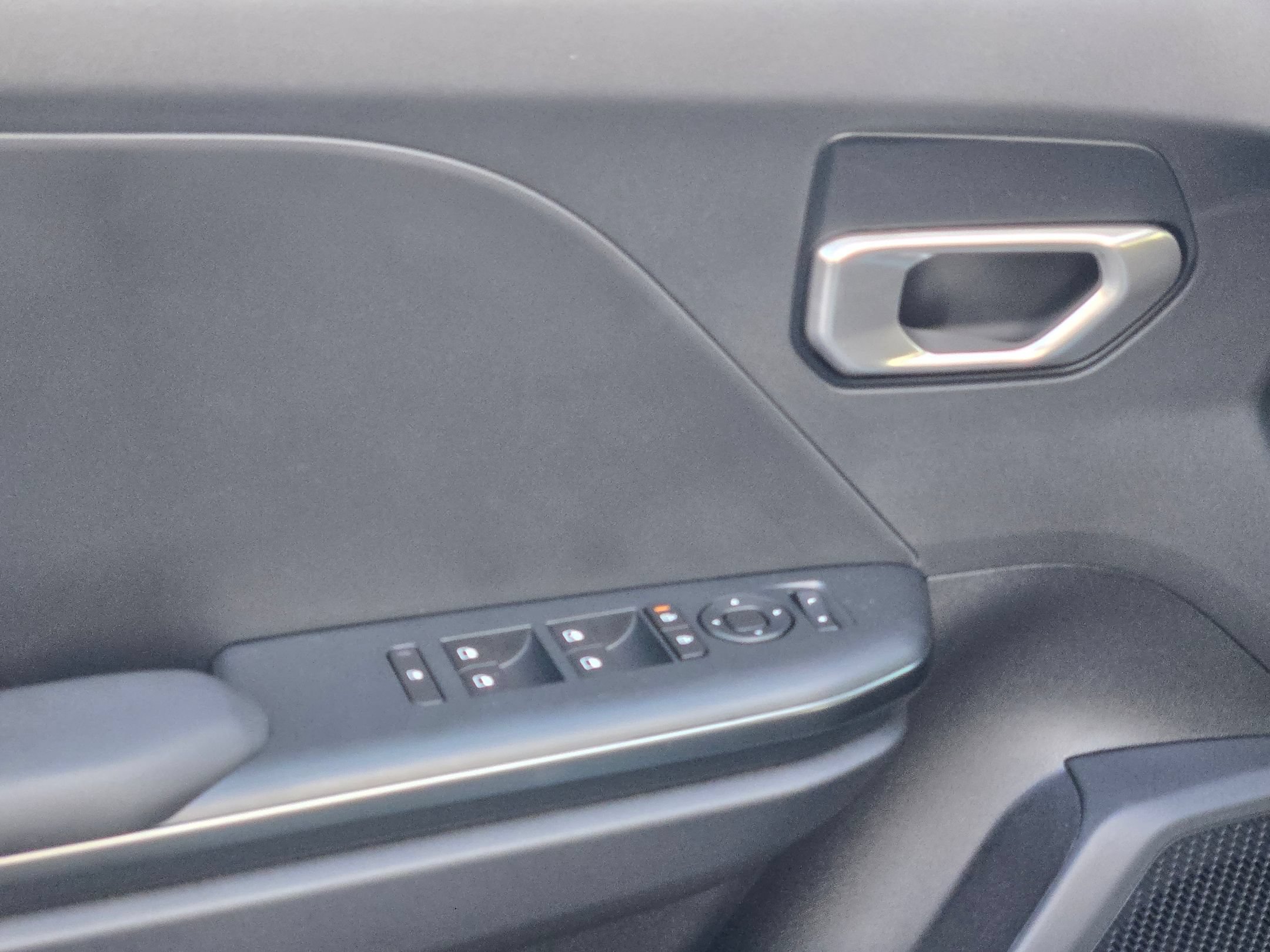 New 2026 Kia K4 FWD image 16