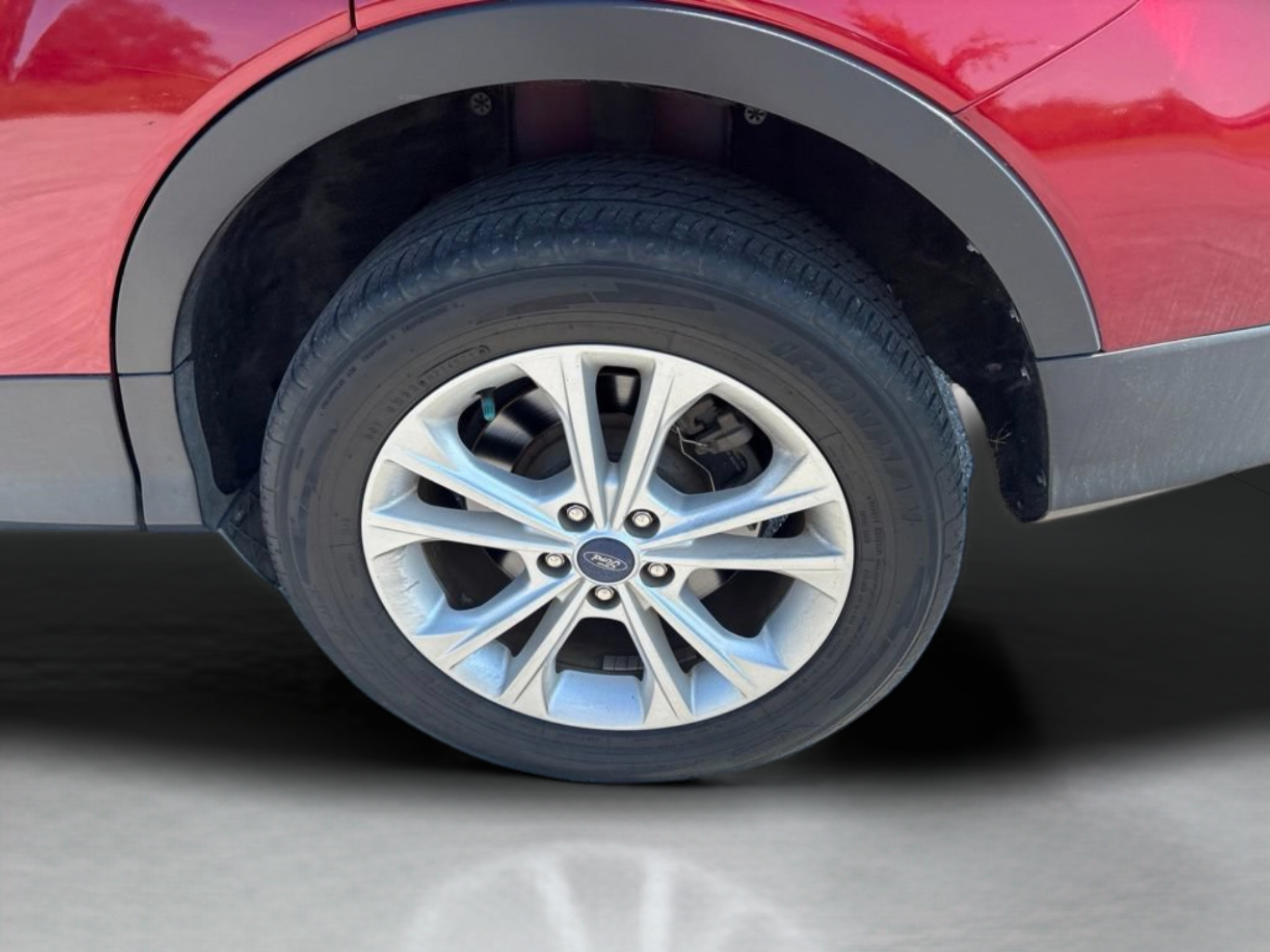 Used 2019 Ford Escape SE FWD image 36