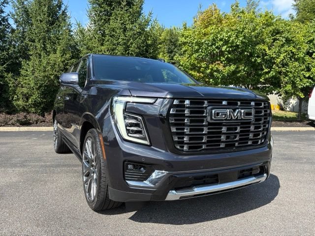Certified 2026 GMC Yukon Denali Ultimate AWD/4WD image 13