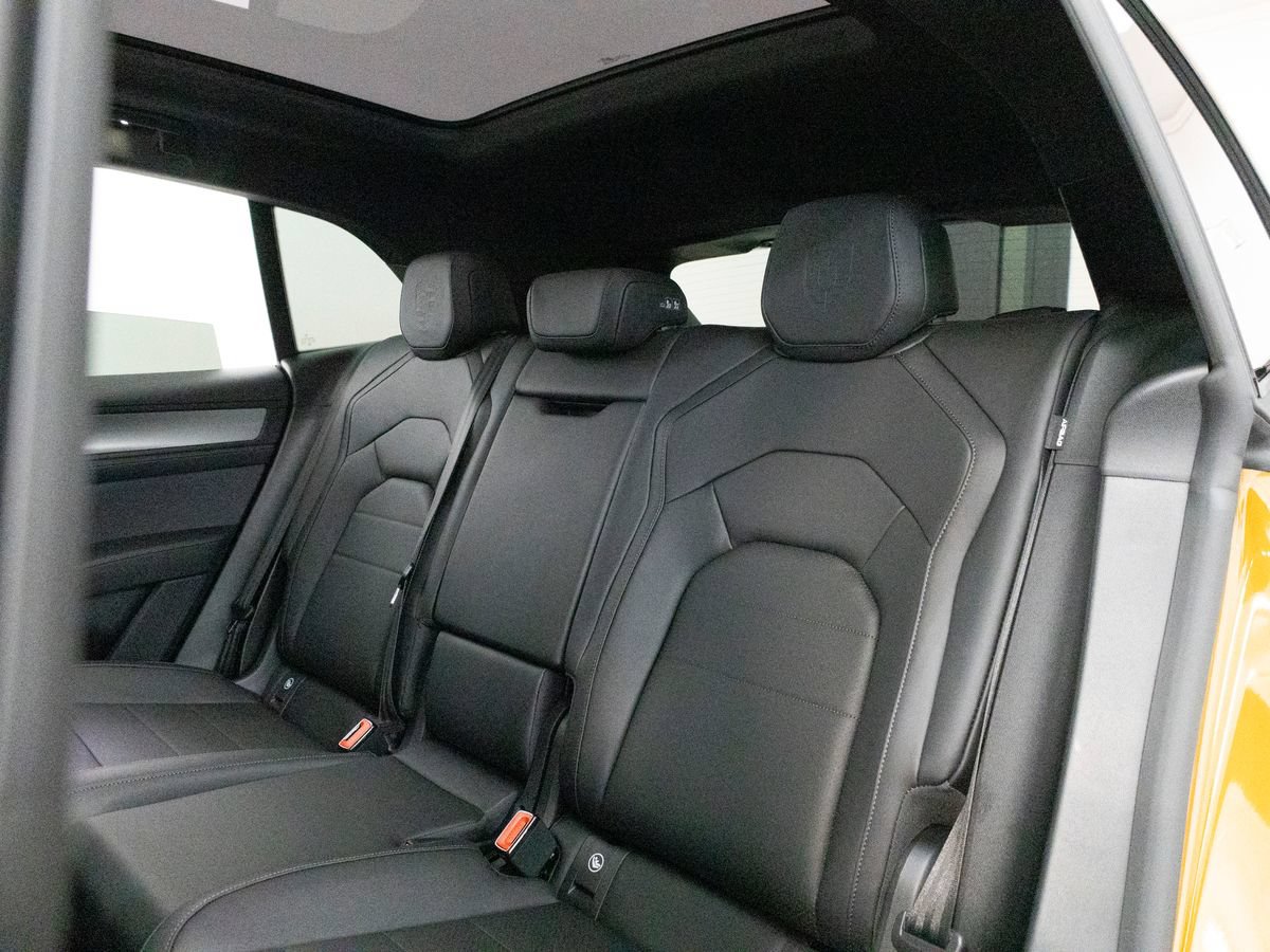 New 2026 Porsche Cayenne Electric AWD/4WD image 29