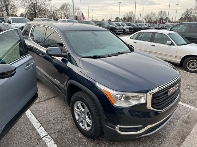 Used 2017 GMC Acadia SLE image 3