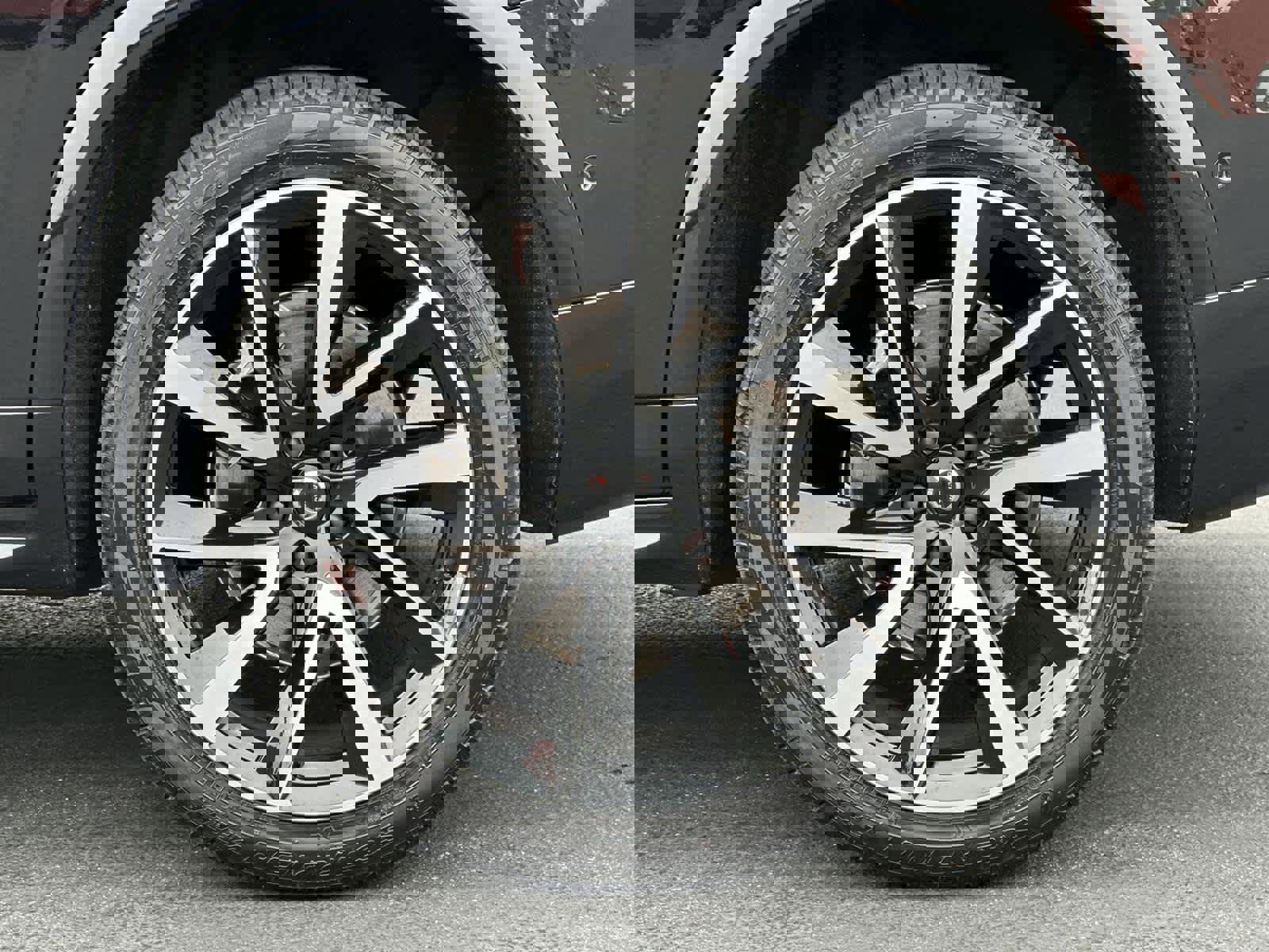 Used 2025 Volvo XC90 B6 Plus w/ Protection Package Premier image 7