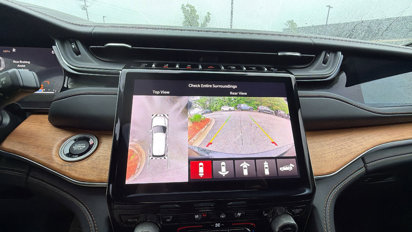 Used 2022 Jeep Grand Cherokee L Summit AWD/4WD image 39