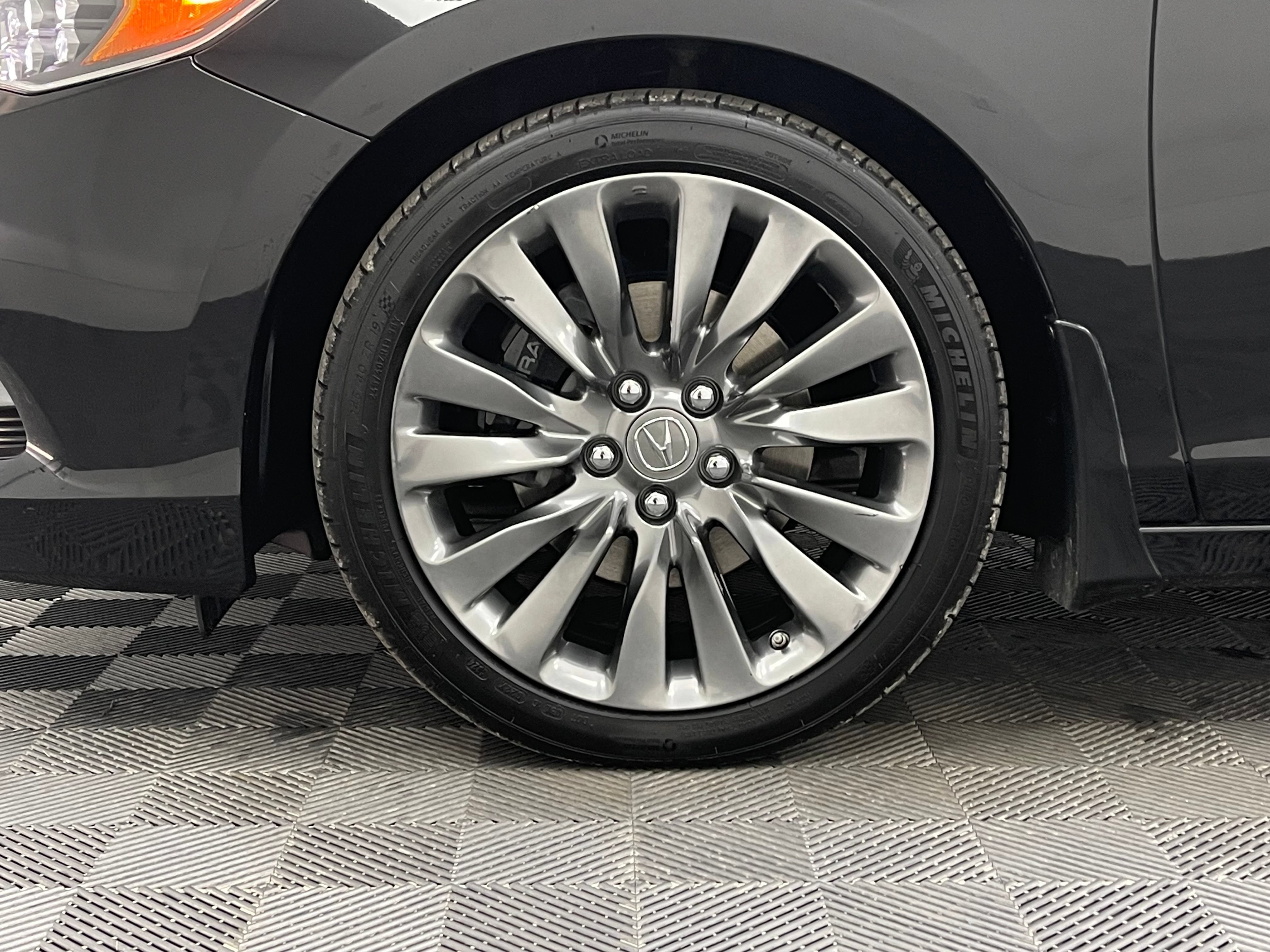 Used 2017 Acura RLX w/ Advance Package FWD image 14