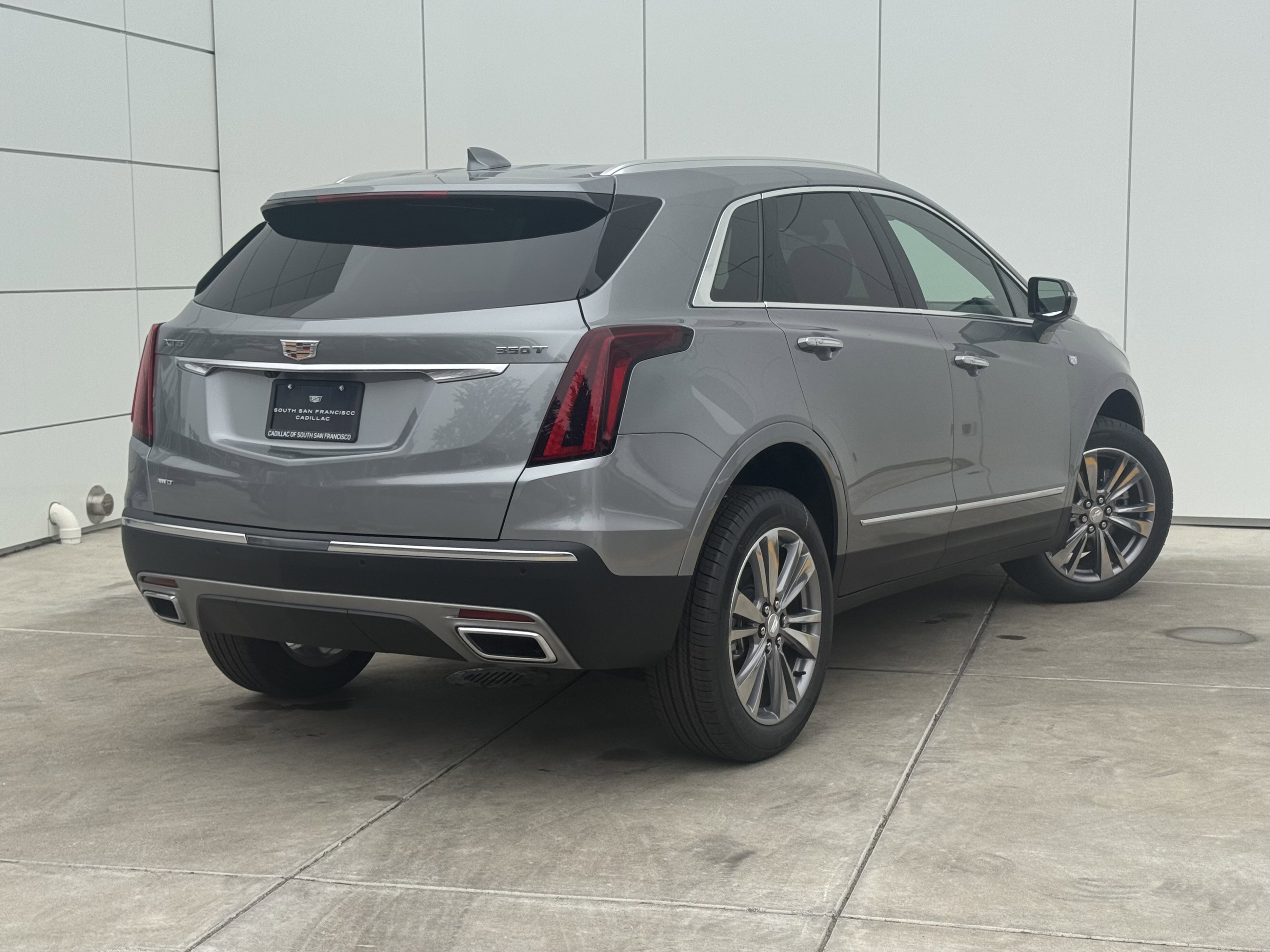 New 2025 Cadillac XT5 Premium Luxury image 7