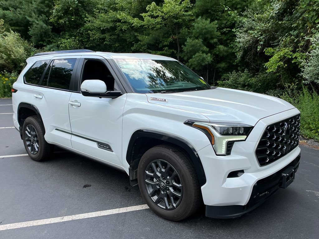 Used 2026 Toyota Sequoia Platinum AWD/4WD image 7