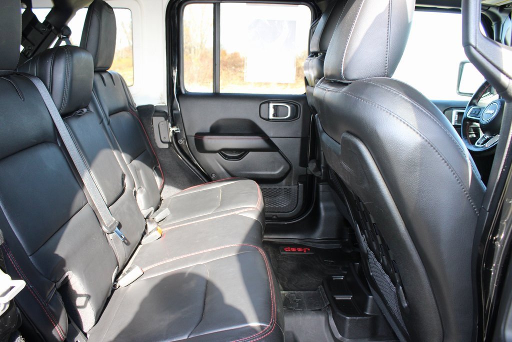 Used 2020 Jeep Wrangler Unlimited Rubicon w/ Uconnect 4C Nav & Sound Group image 24