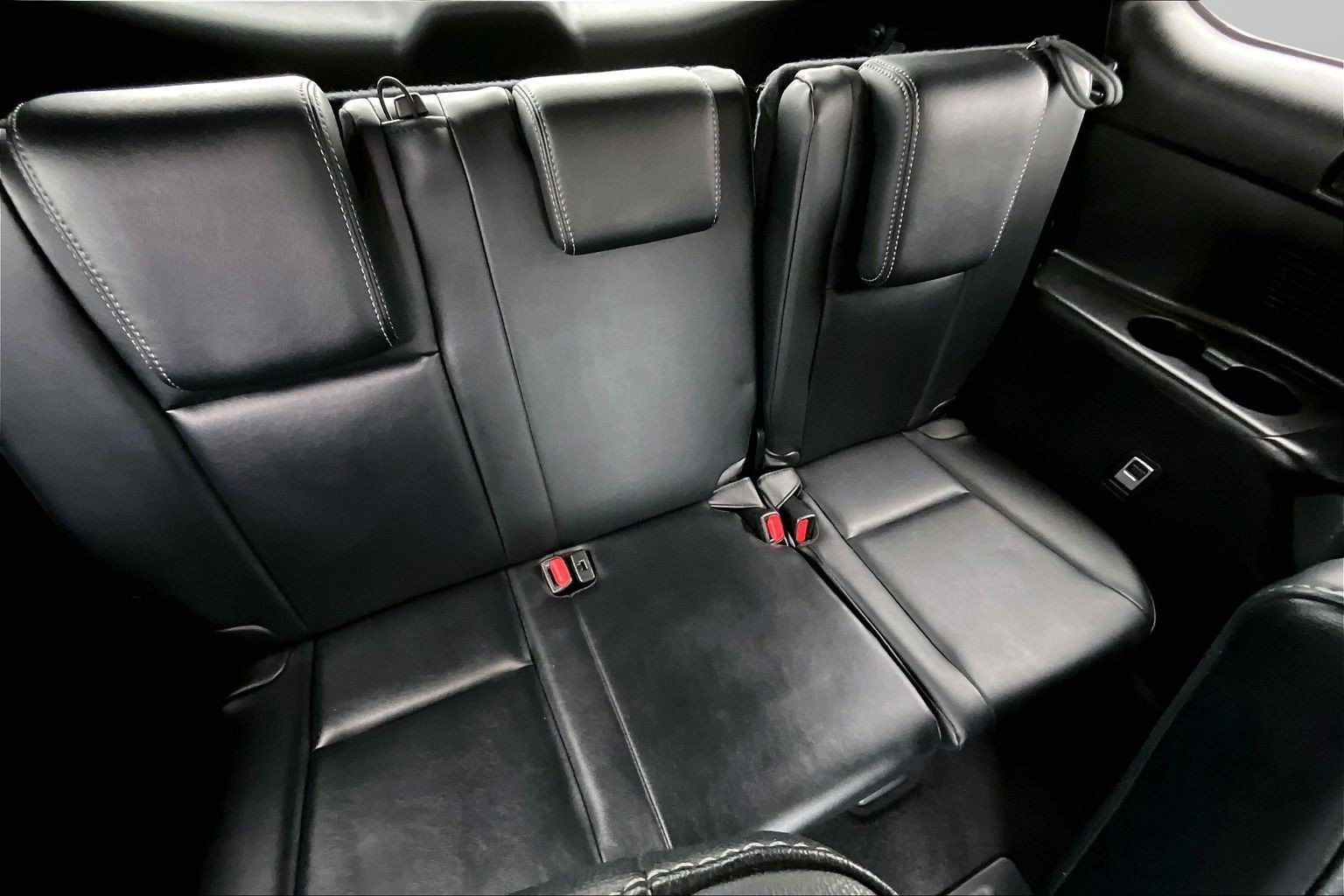 Used 2017 Toyota Highlander SE AWD/4WD image 19
