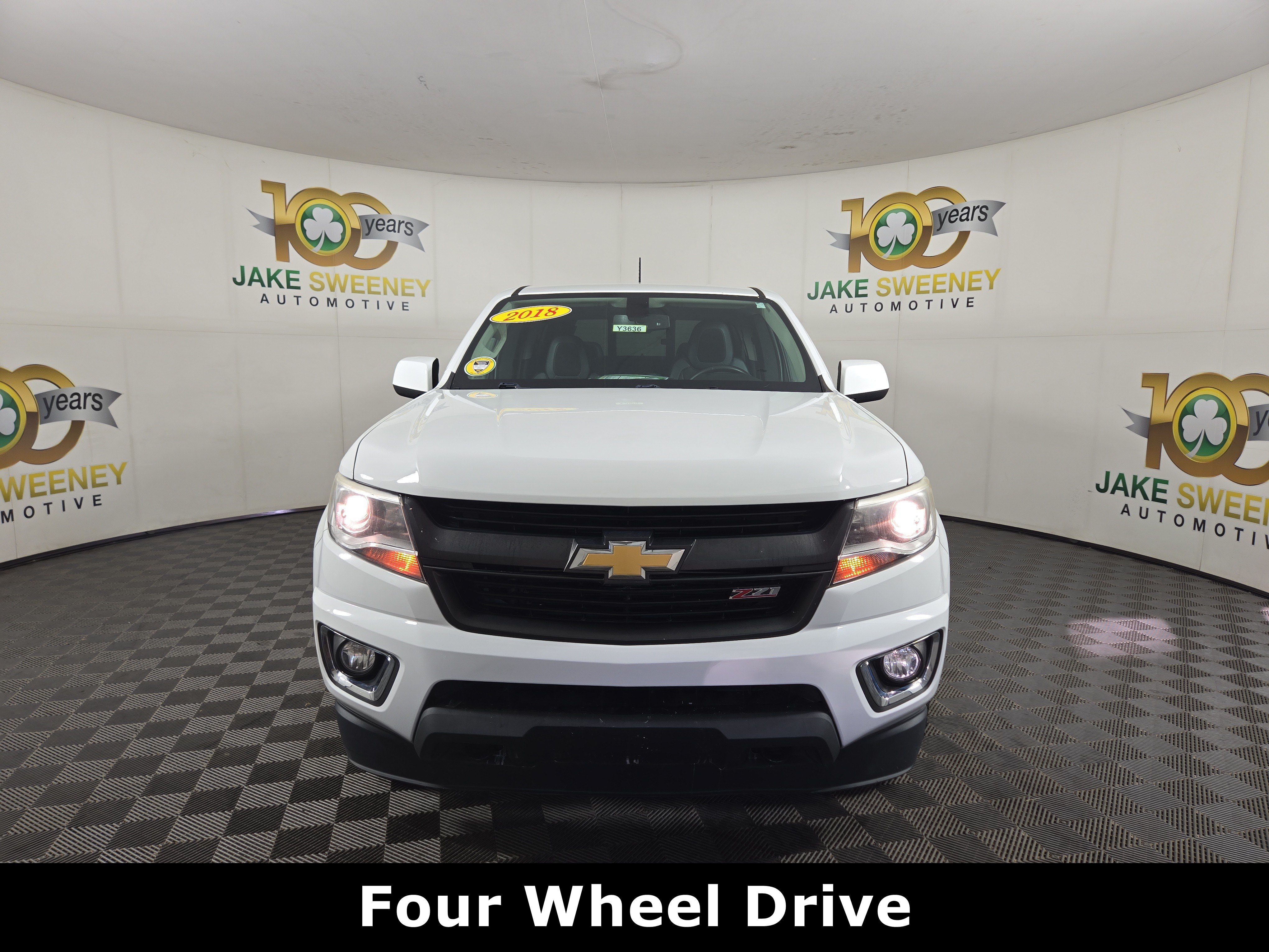 Used 2018 Chevrolet Colorado Z71 AWD/4WD image 2