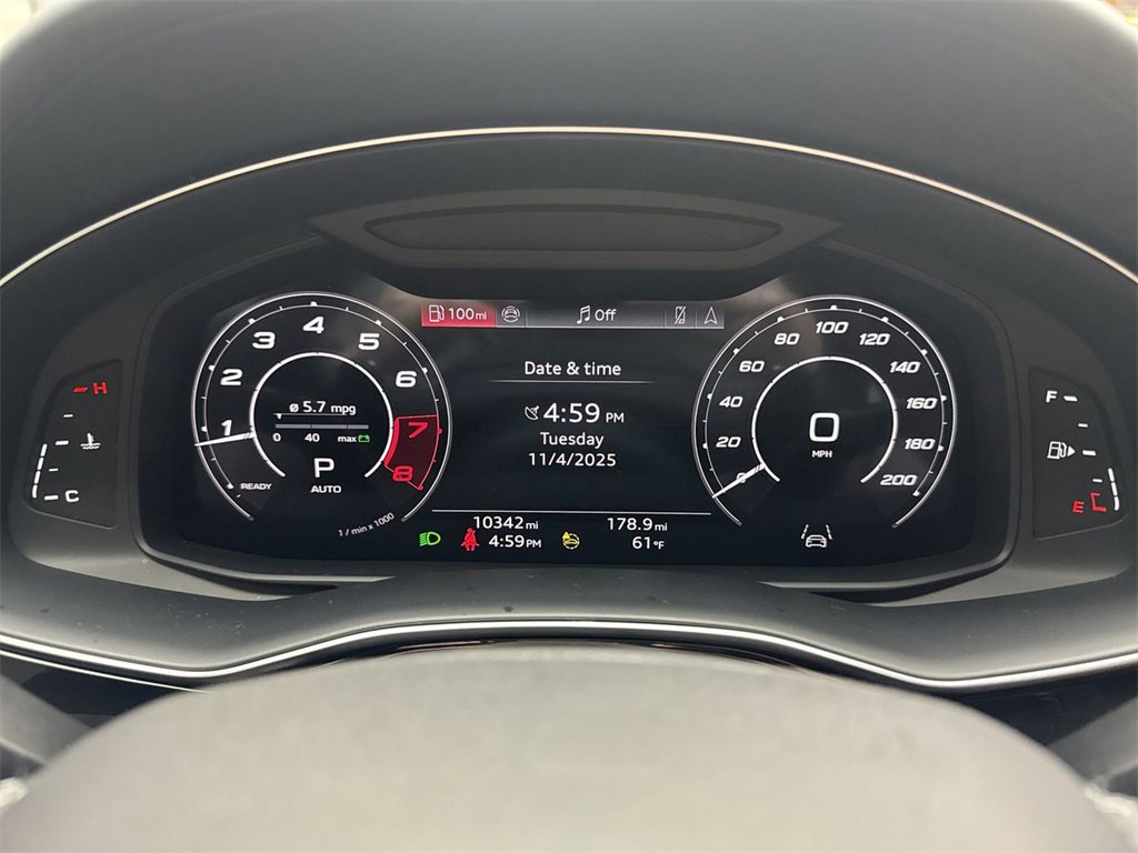 Used 2024 Audi RS Q8 w/ Black Optic Package image 15